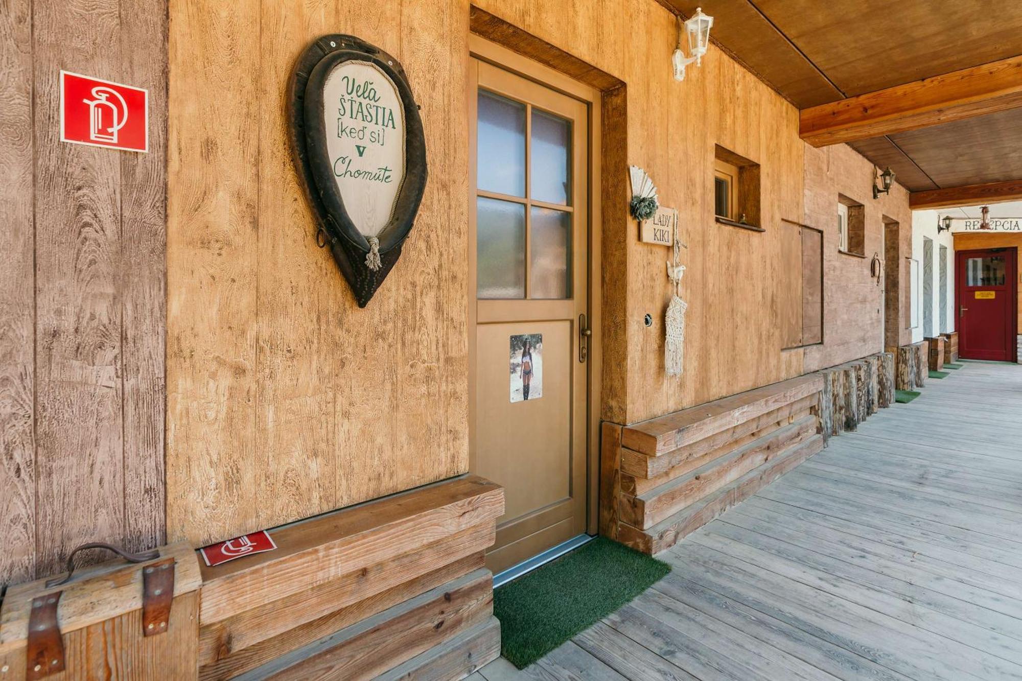 Ranch 13 - Western A Kone Nemsova Room photo