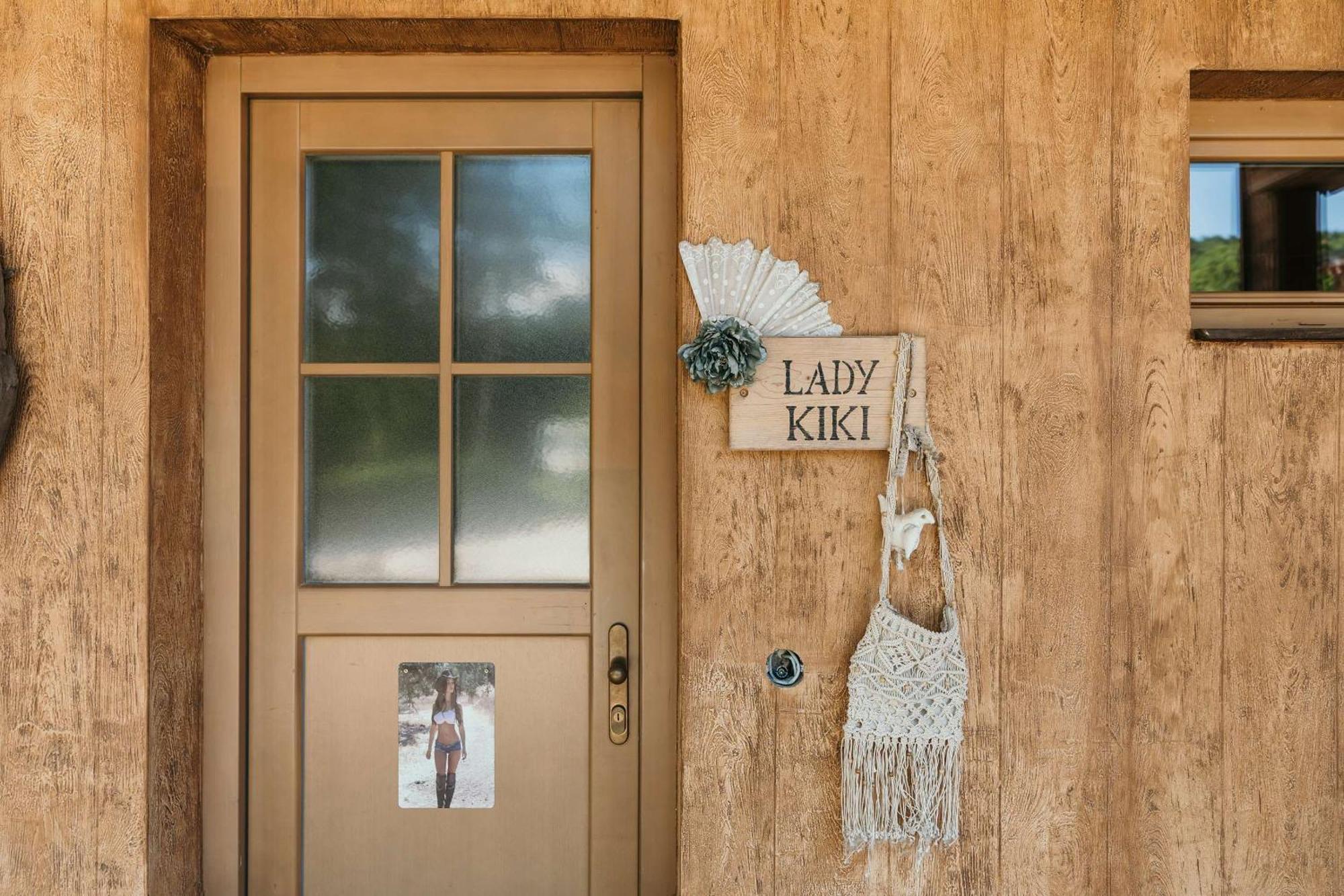 Ranch 13 - Western A Kone Nemsova Room photo